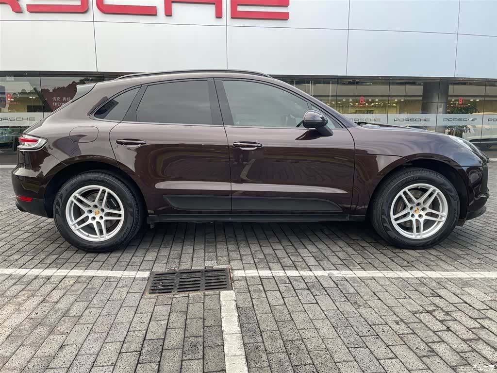 Porsche Macan, 2021 все фото