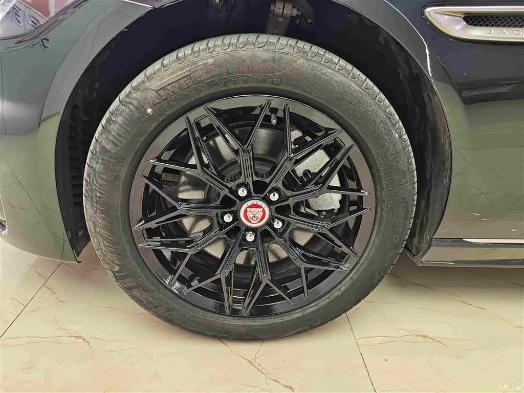 Land Rover XEL, 2023 7