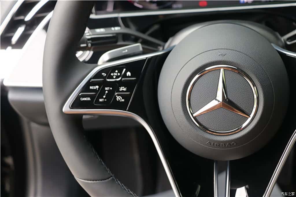 Mercedes-Benz E-Class, 2026 25