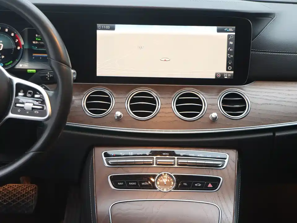 Mercedes-Benz E-class Mercedes-Benz E-class