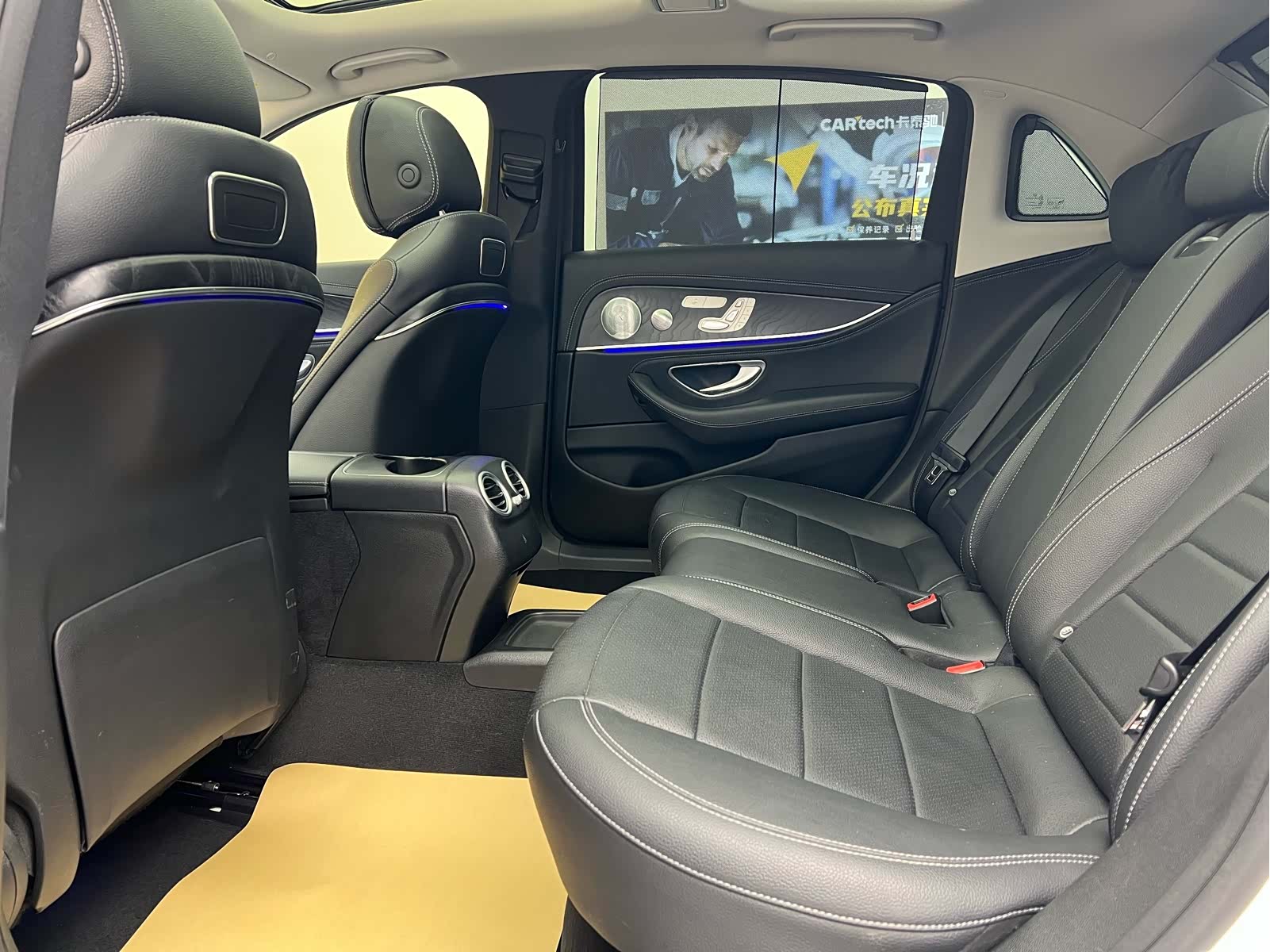 Mercedes-Benz E-Class, 2019 9