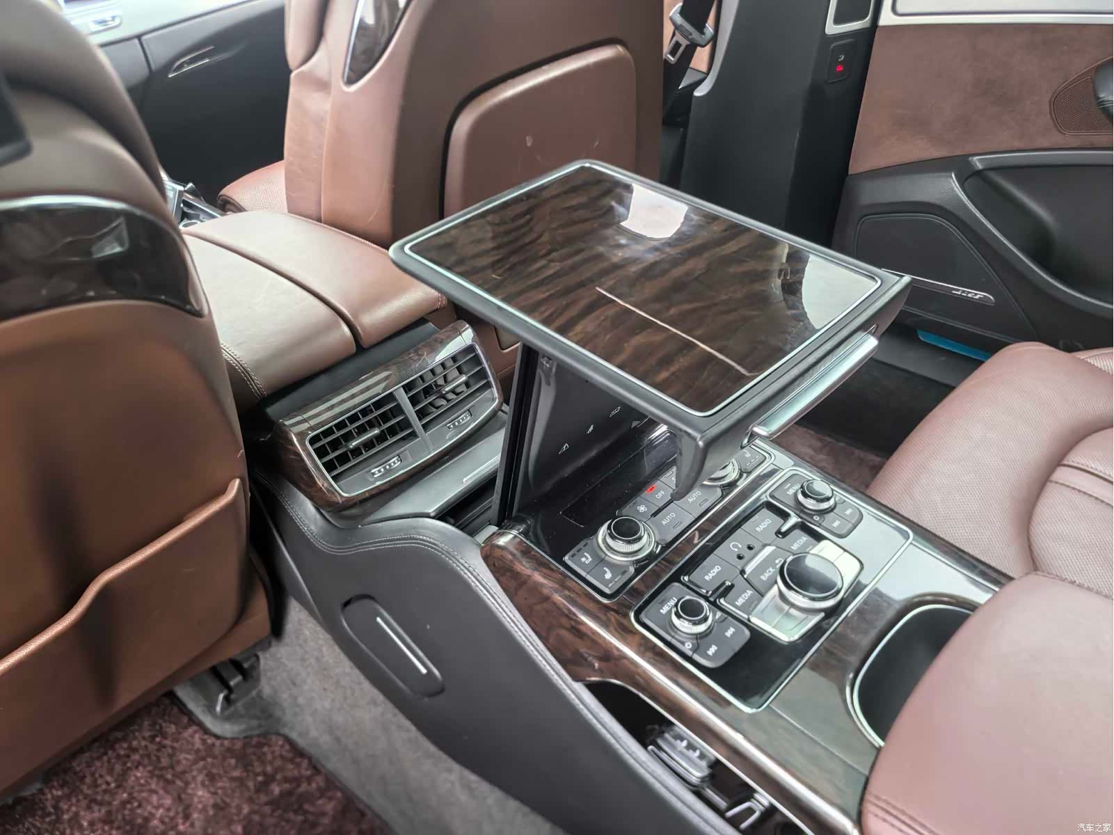 Audi A8L, 2012 16