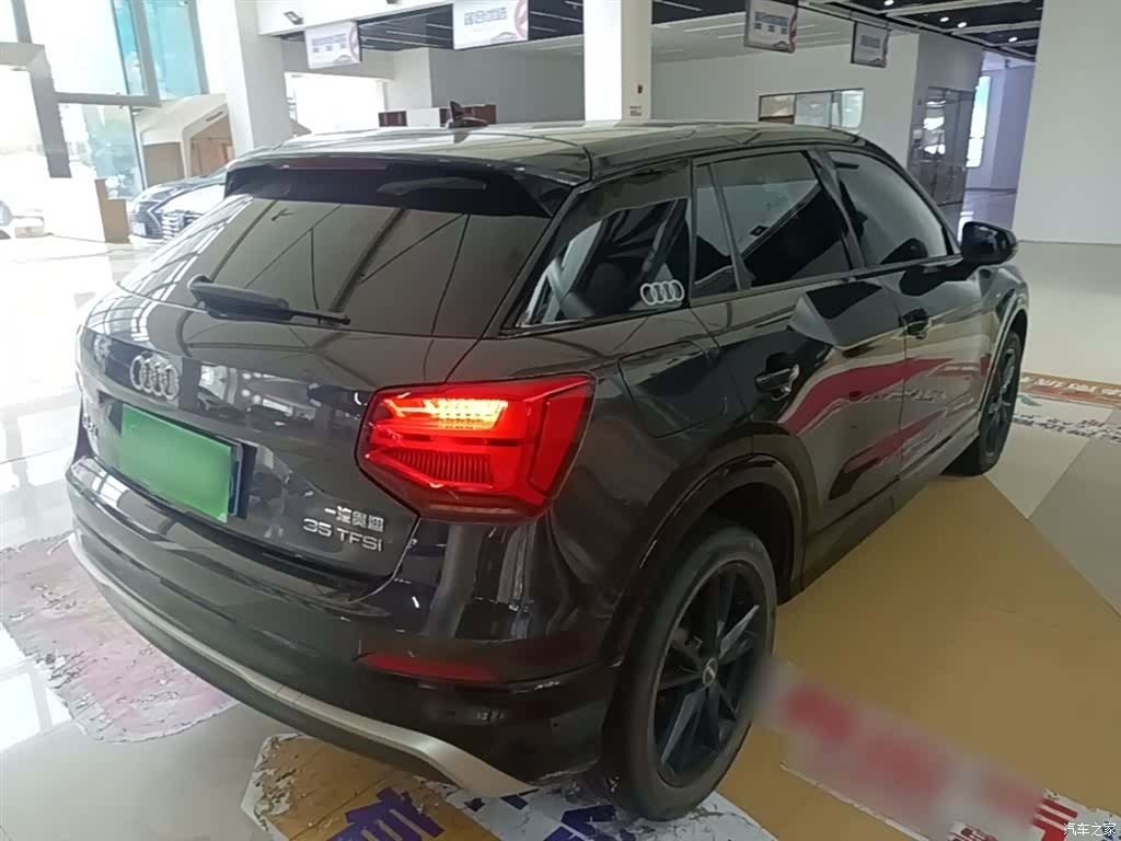Audi Q2L, 2020 7