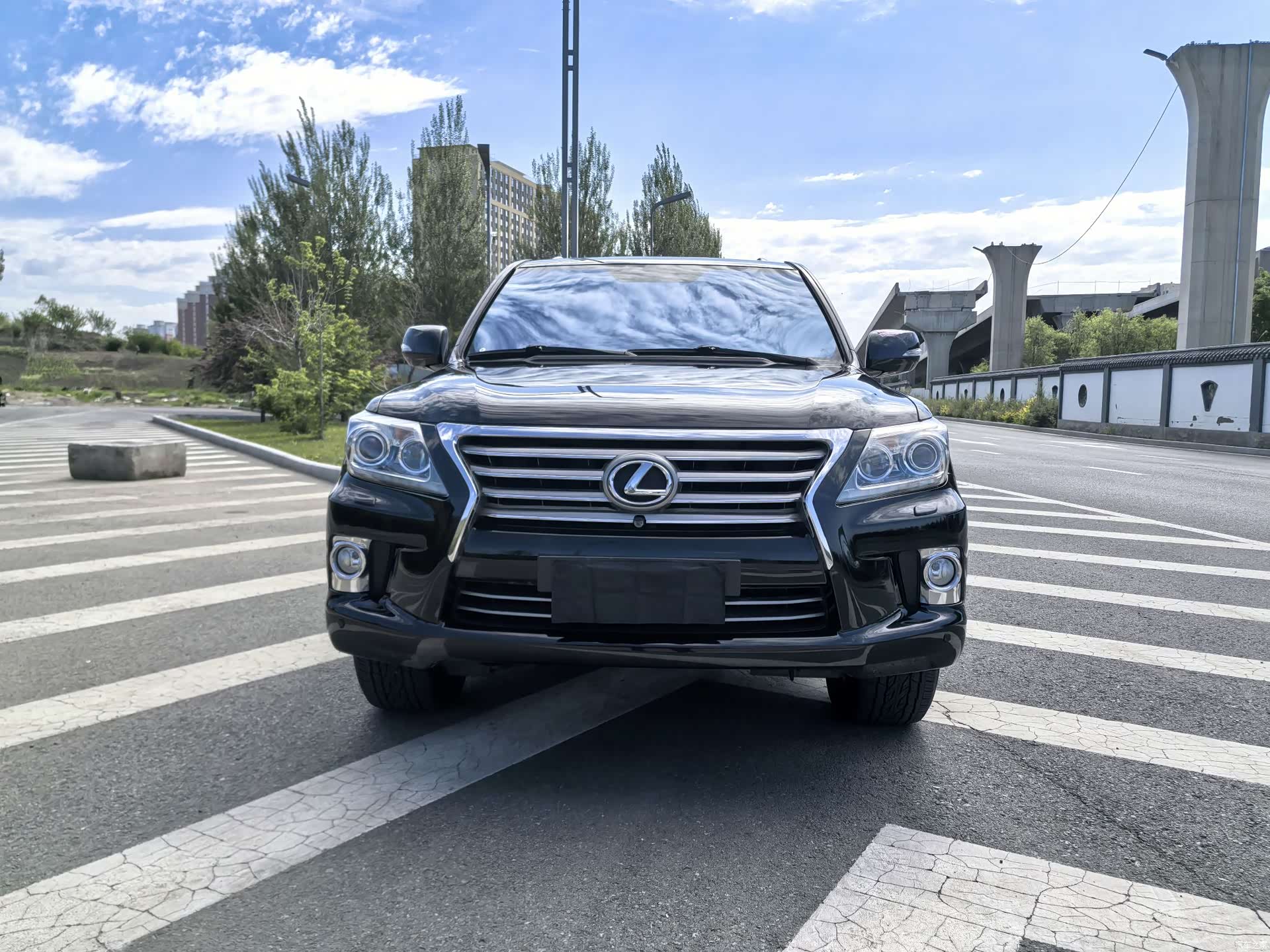 Lexus LX, 2012 2