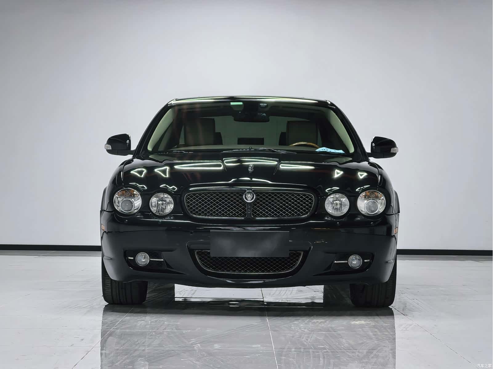Jaguar XJ, 2009 2