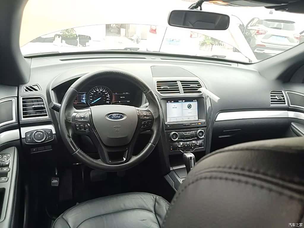 Ford Explorer, 2018 10