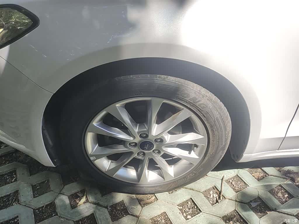 Ford Mondeo, 2017 23