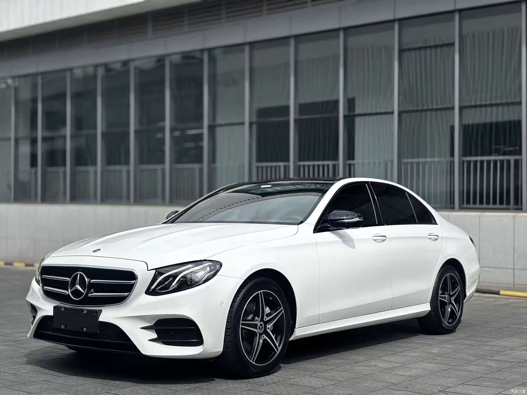 Mercedes-Benz E-Class, 2020 1