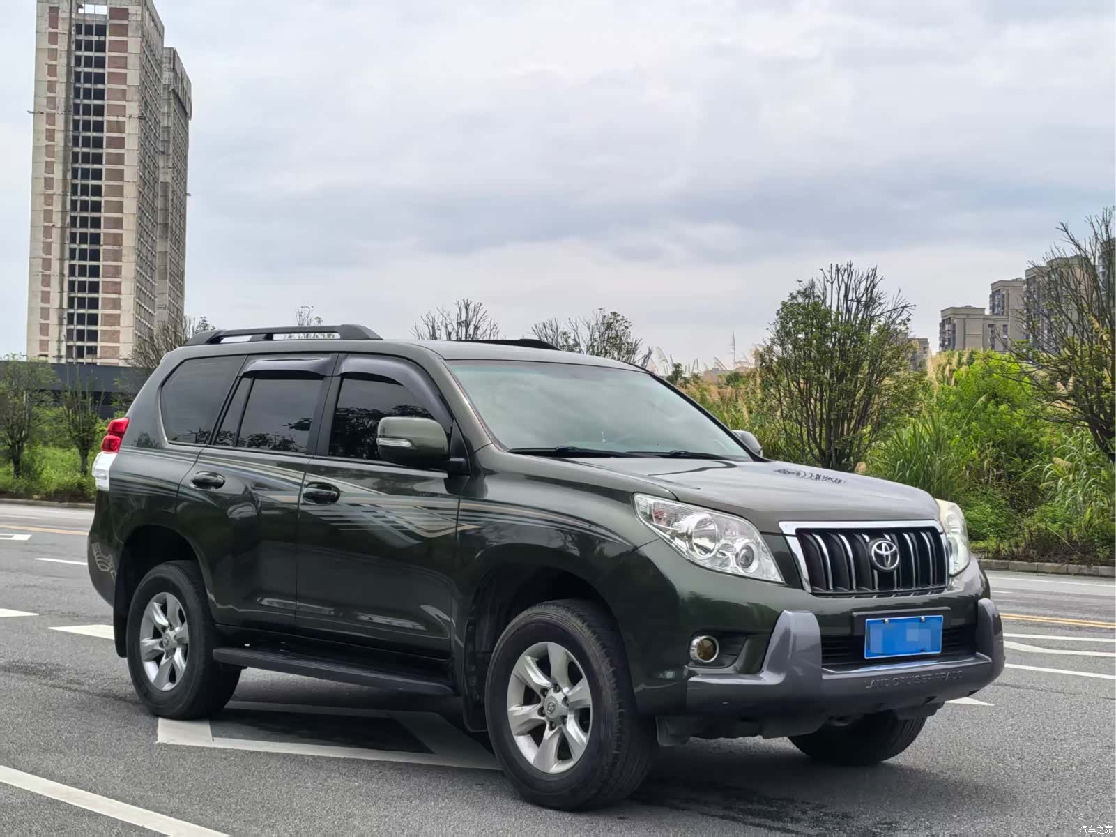 Toyota Prado, 2012 3