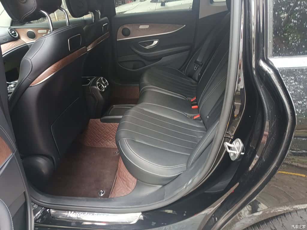 Mercedes-Benz E-Class, 2016 15