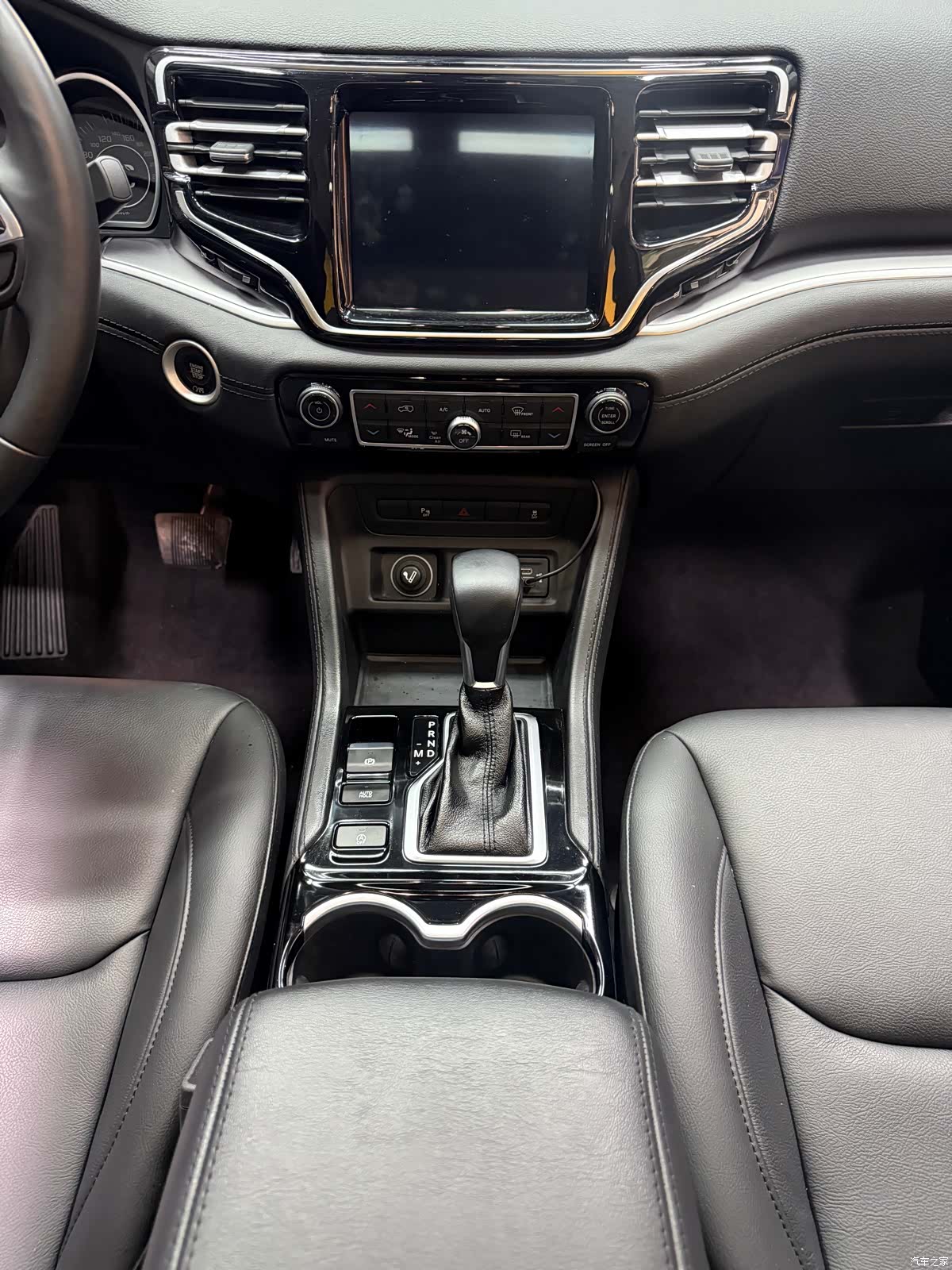Jeep Grand Commander, 2021 12