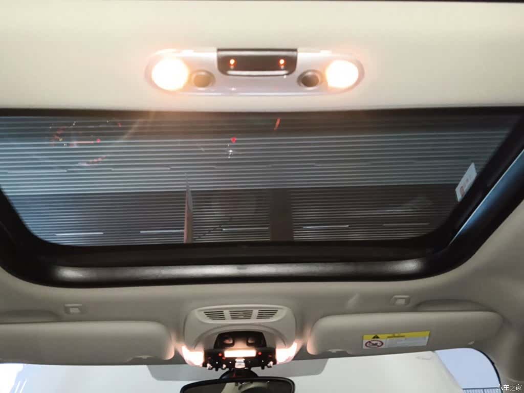 Mini ONE, 2021 18