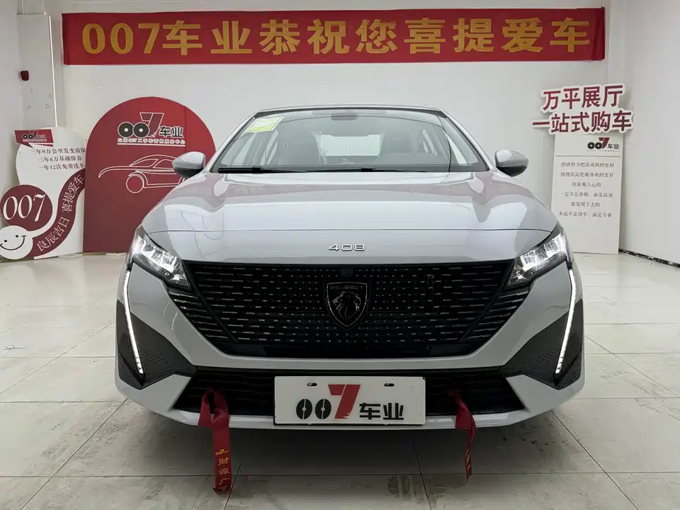 Peugeot 408