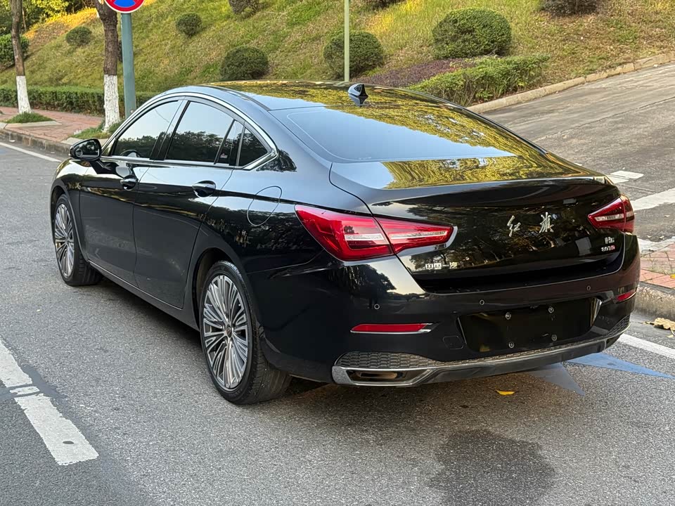 Hongqi H5