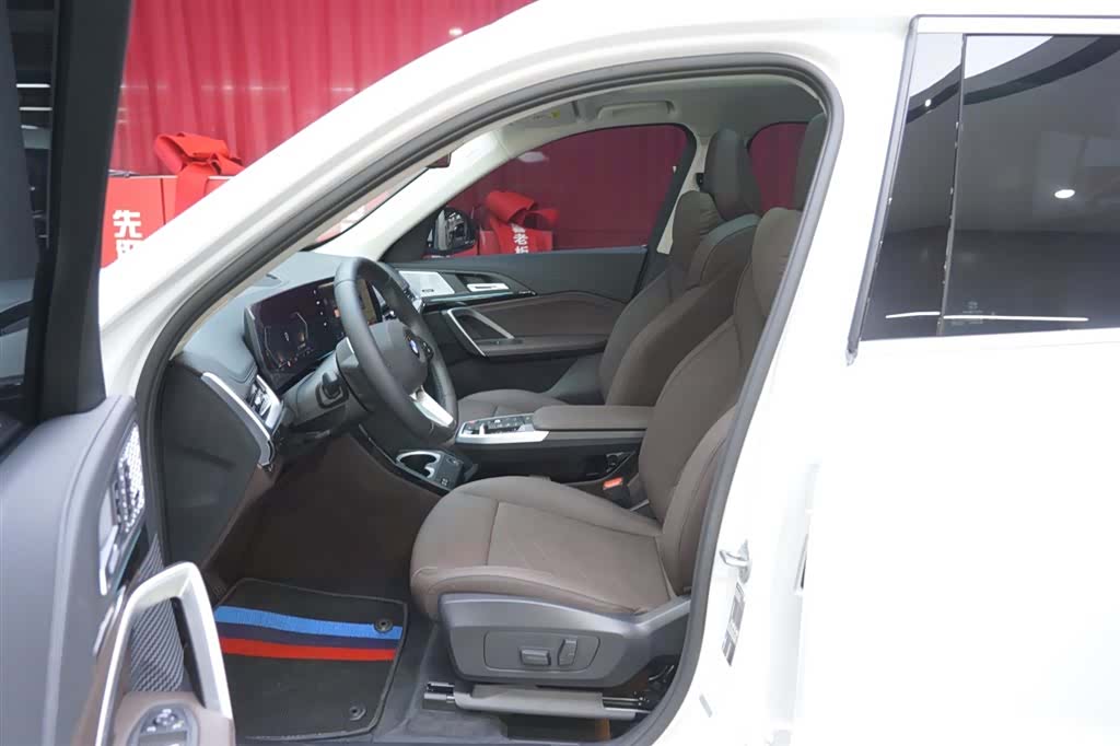 BMW X1, 2025 16