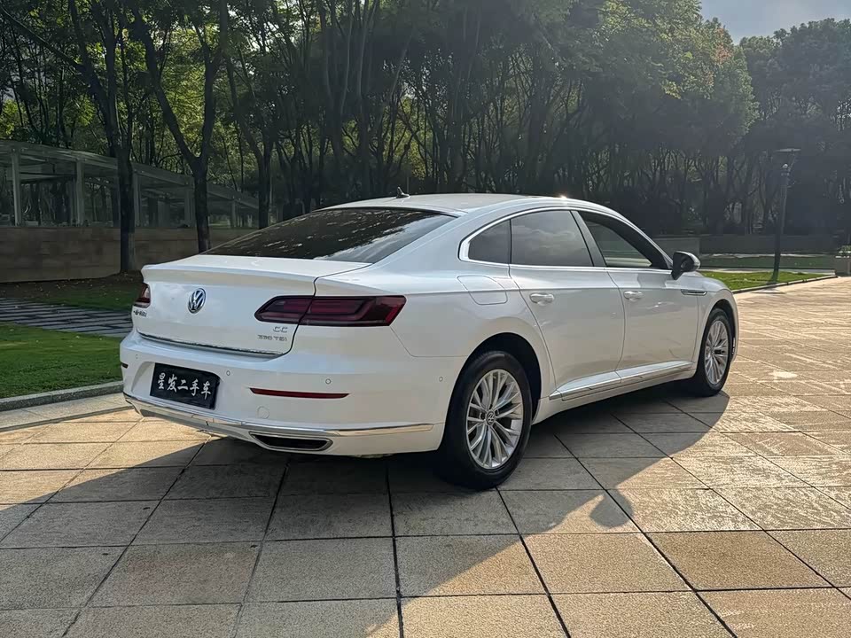 Volkswagen CC