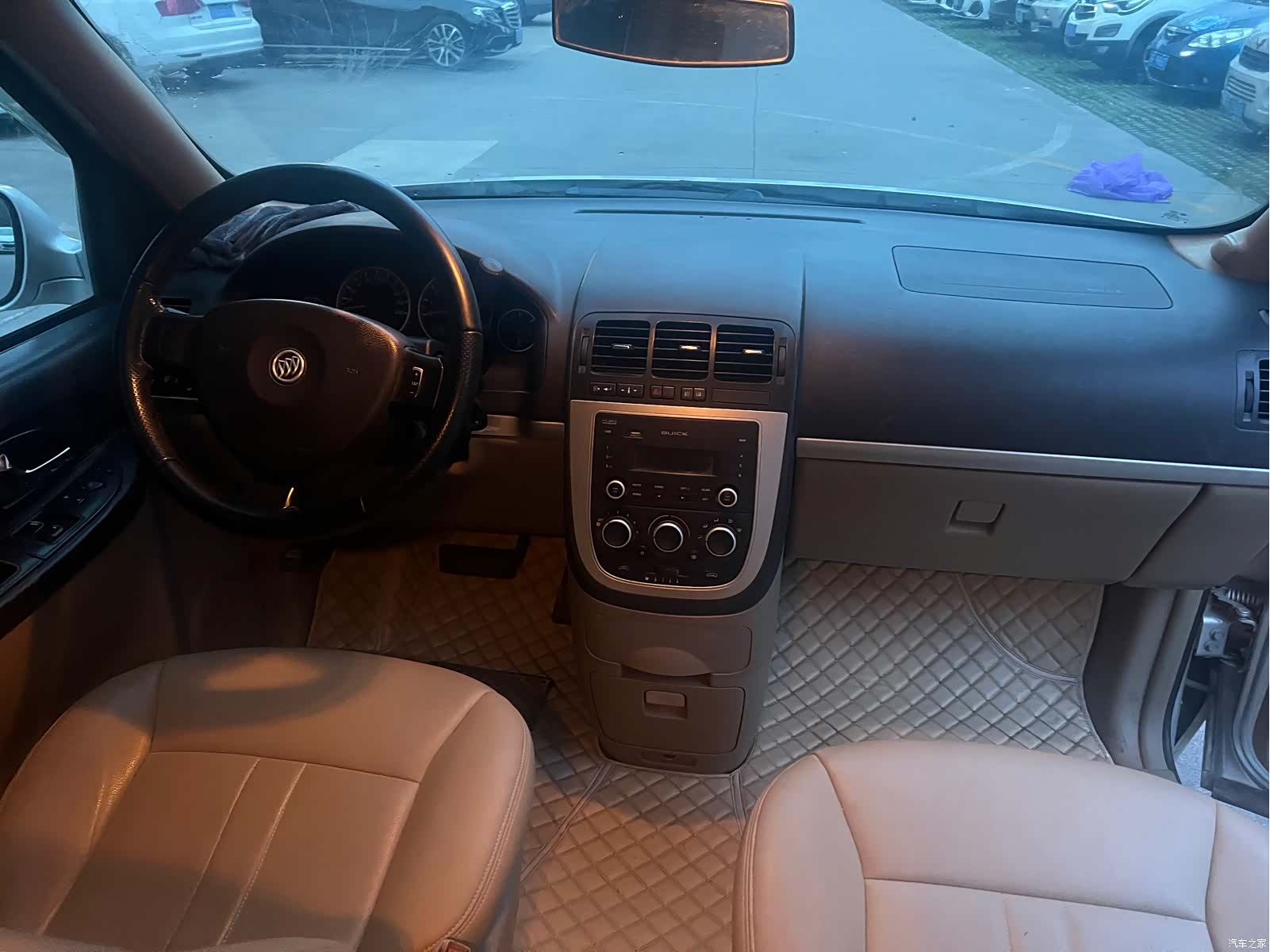 Buick GL8, 2015 11