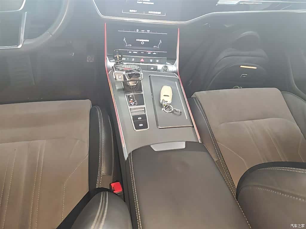 Audi A6L, 2021 14