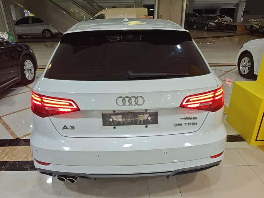 Audi A3 2018, фото 6