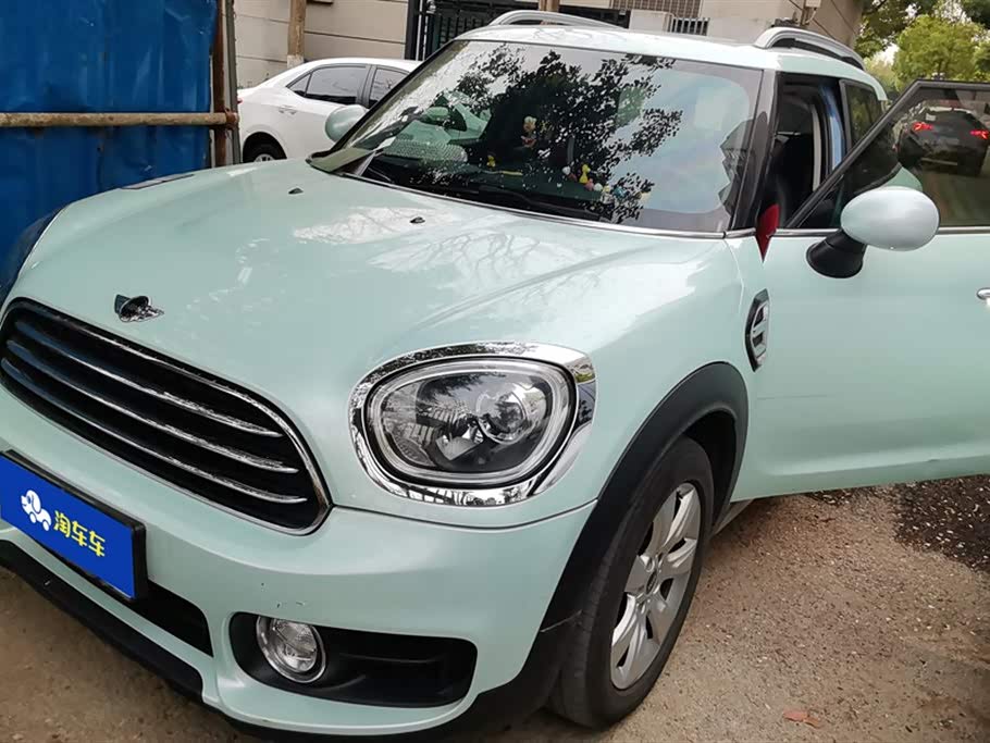 MINI COUNTRYMAN