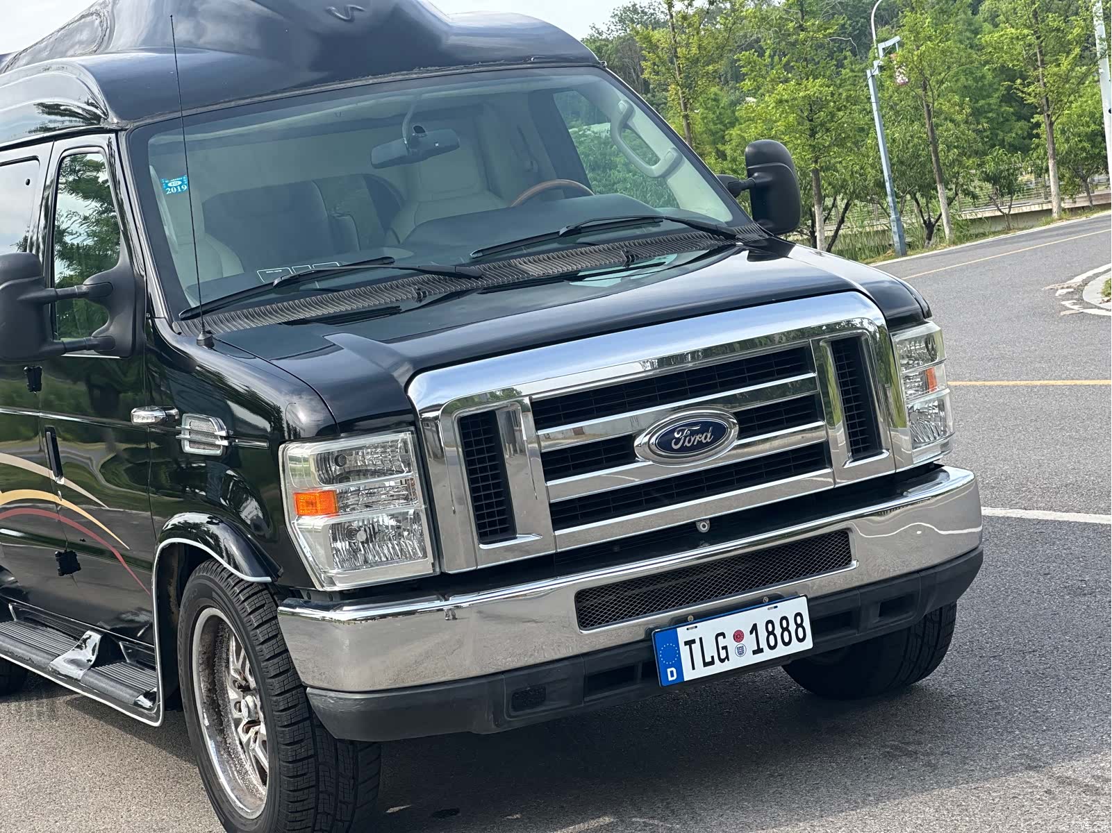 Ford E350, 2010 4