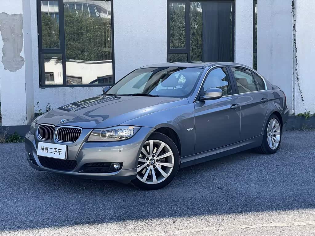 BMW 3 Series 3 ( ) 2010 325i Luxury