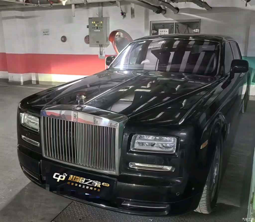 Rolls-Royce Phantom, 2012 2