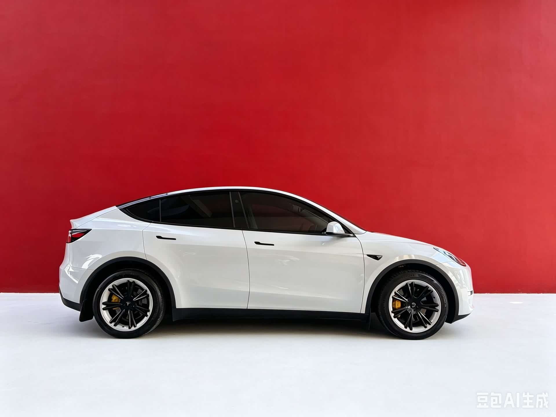 Tesla Model Y, 2024 6
