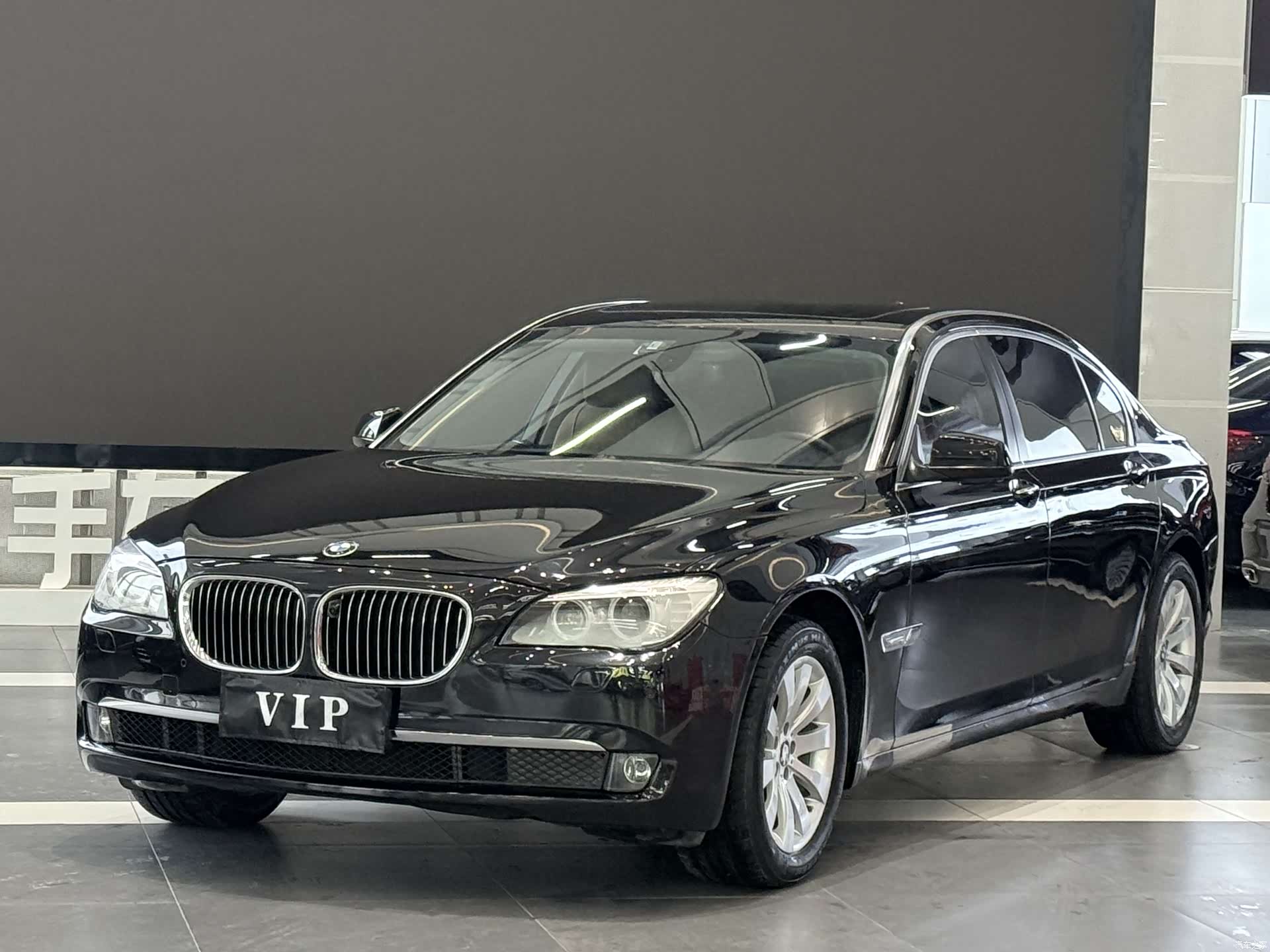 BMW 7 Series, 2012 1
