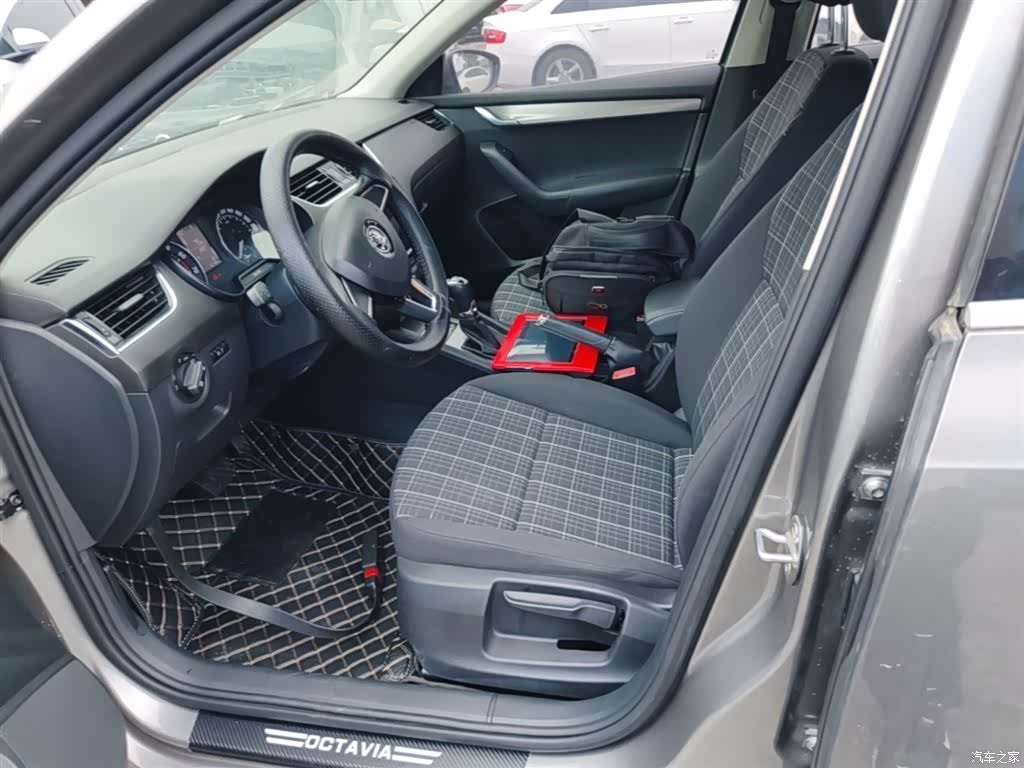 Skoda Octavia, 2018 15