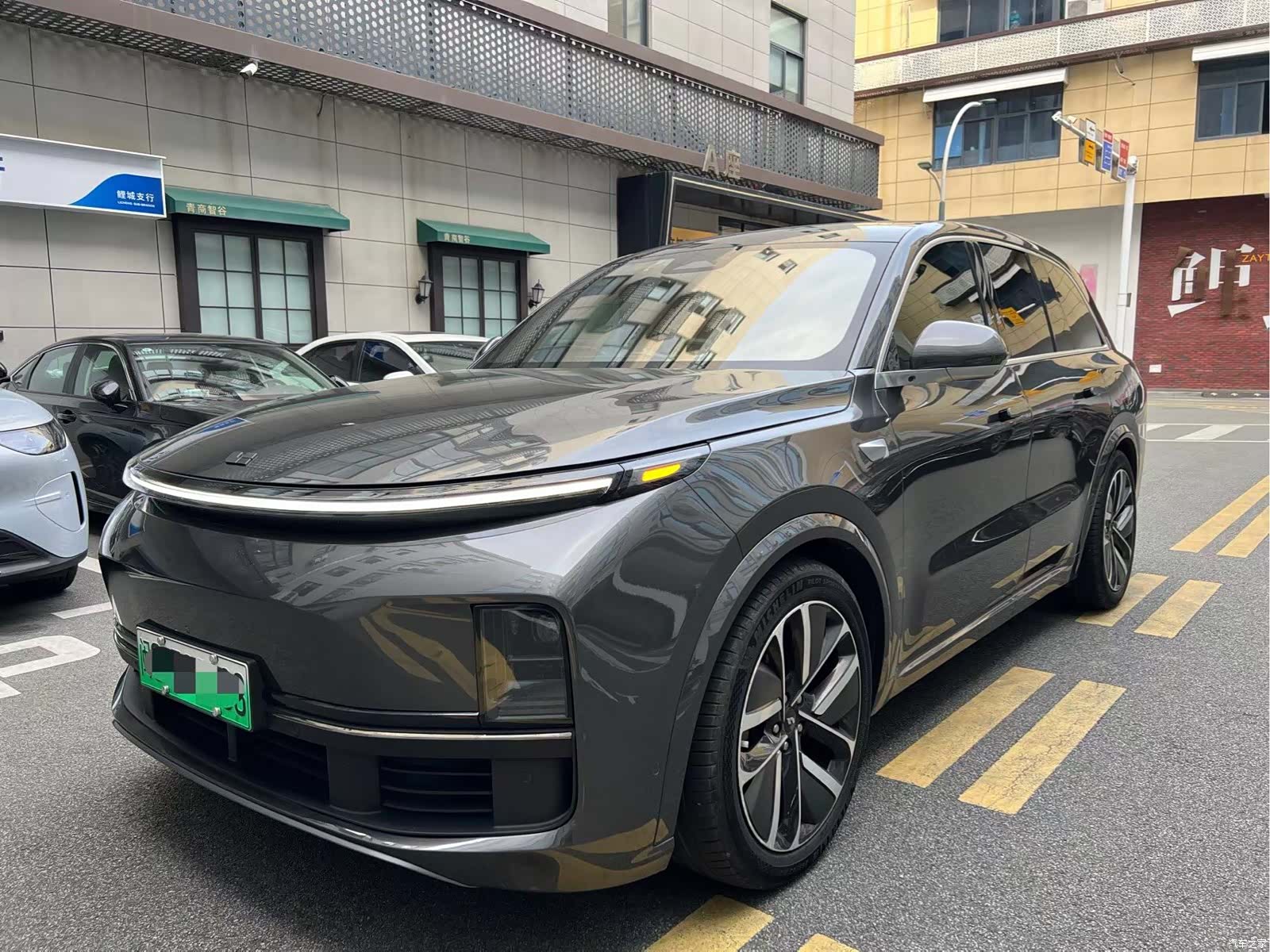 Li Auto L8, 2023 1