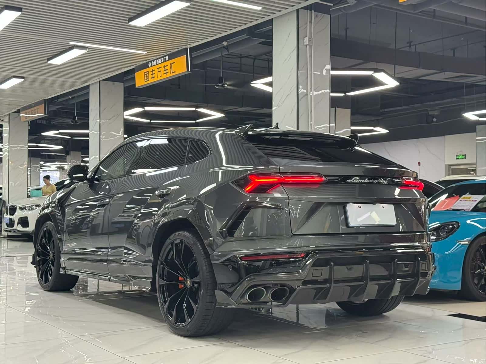 Lamborghini Urus, 2020 7