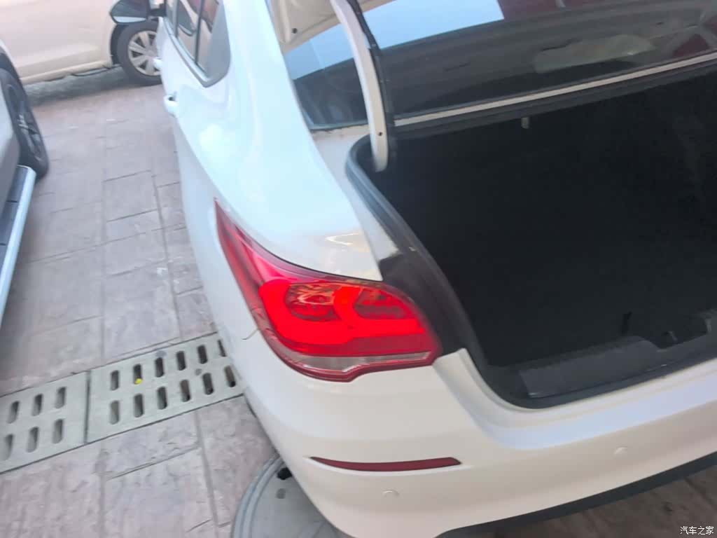Chevrolet 320, 2019 все фото