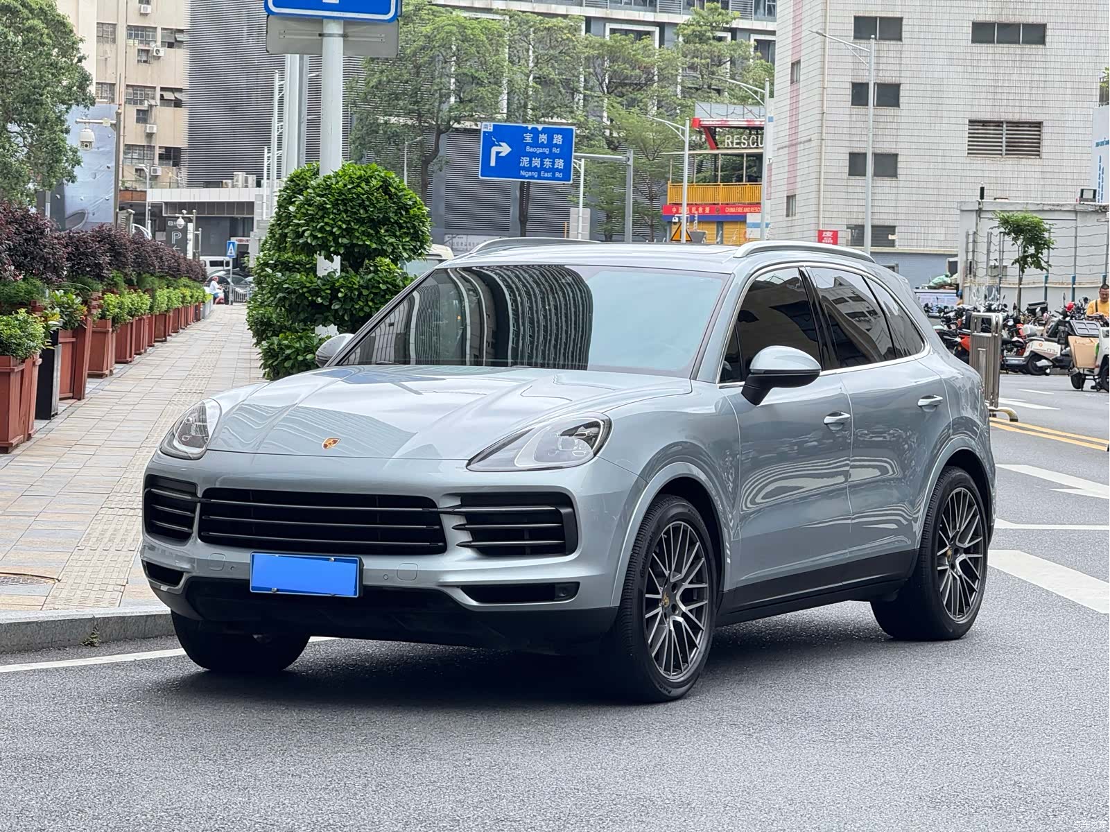 Porsche Cayenne, 2022 1