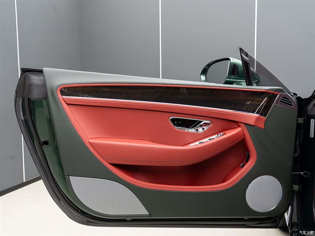 Bentley Continental GT, 2024 8