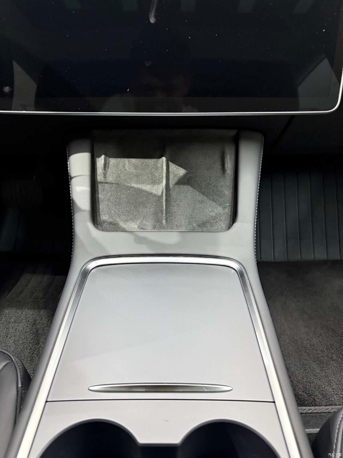 Tesla Model 3, 2022 27