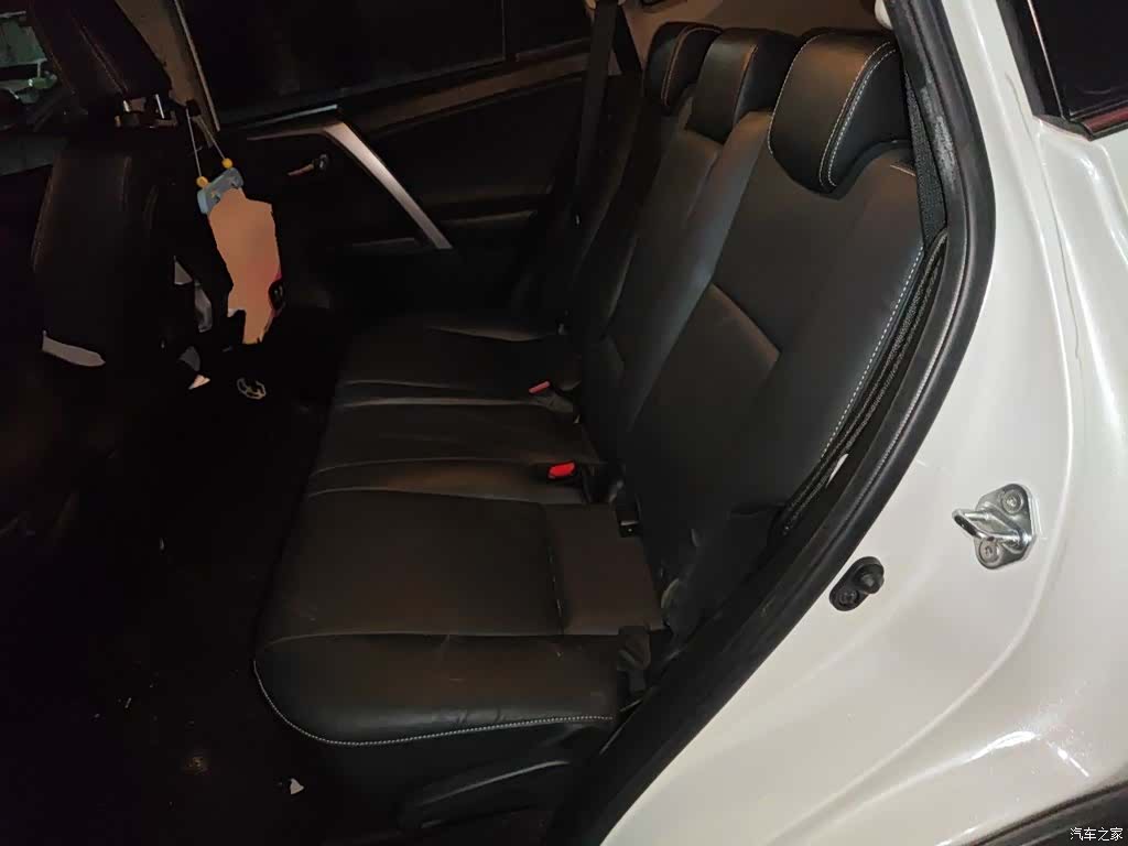 Toyota RAV4, 2017 18