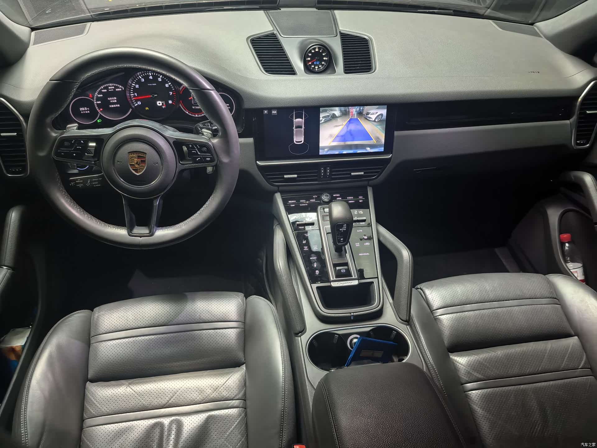 Porsche Cayenne, 2018 6