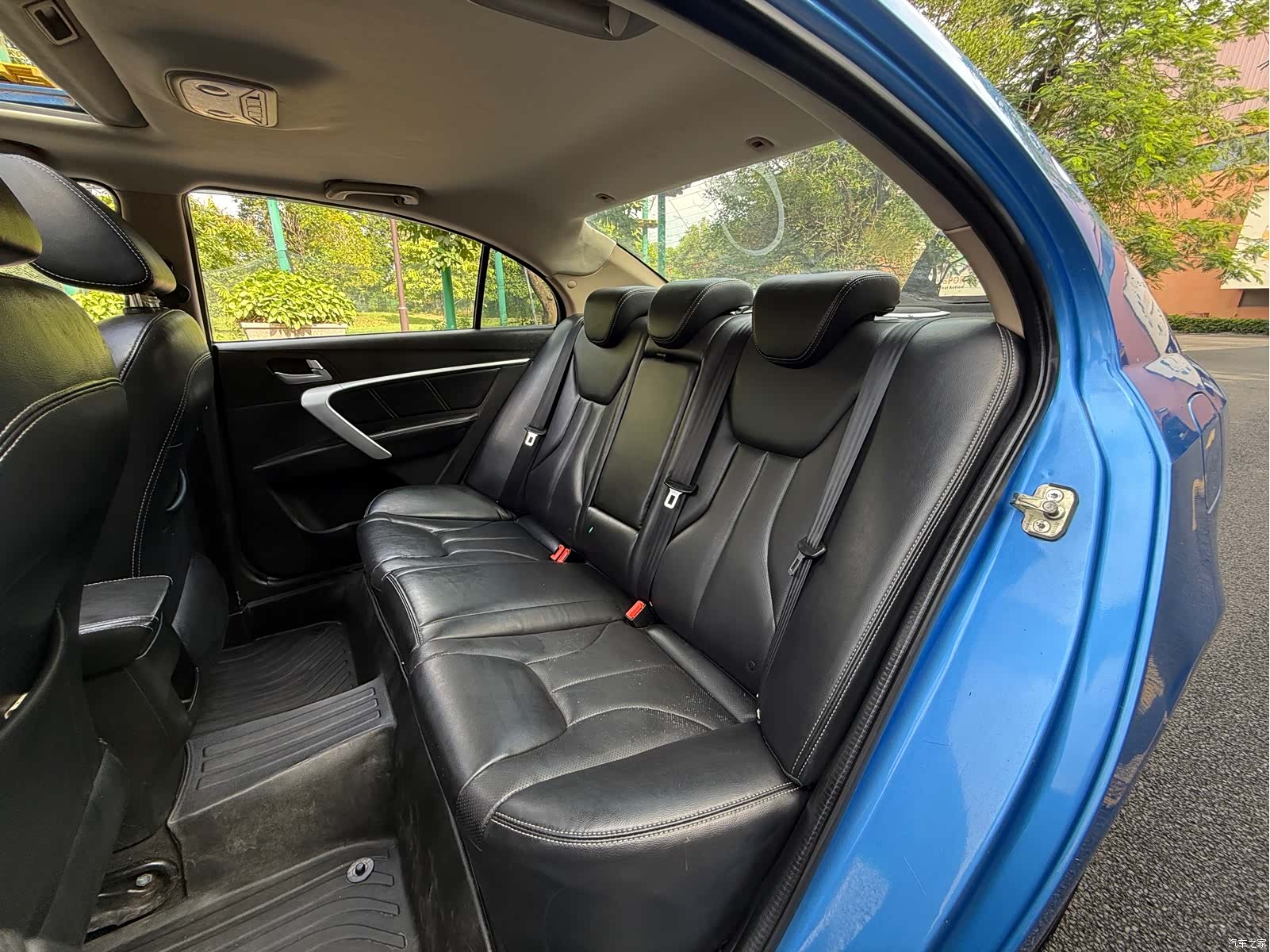 Geely Emgrand, 2017 8