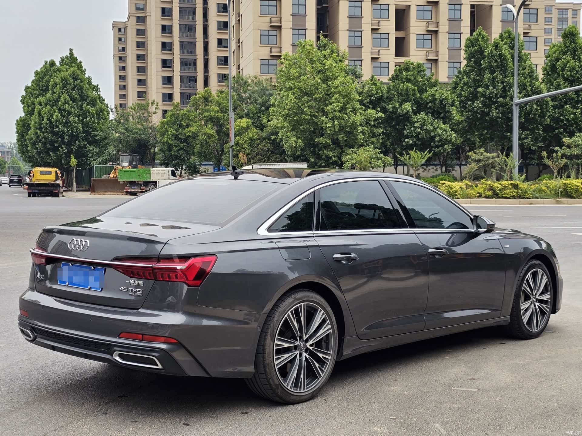 Audi A6L, 2020 все фото