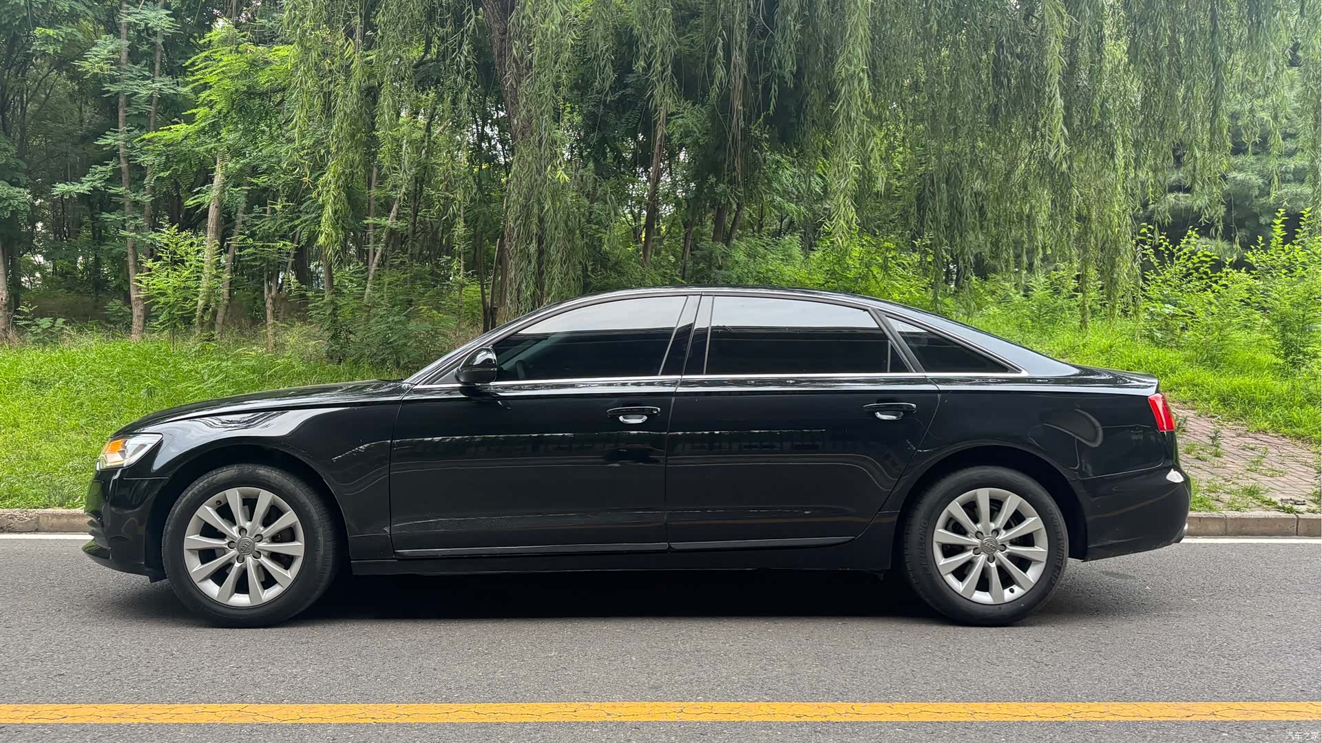 Audi A6L, 2015 3
