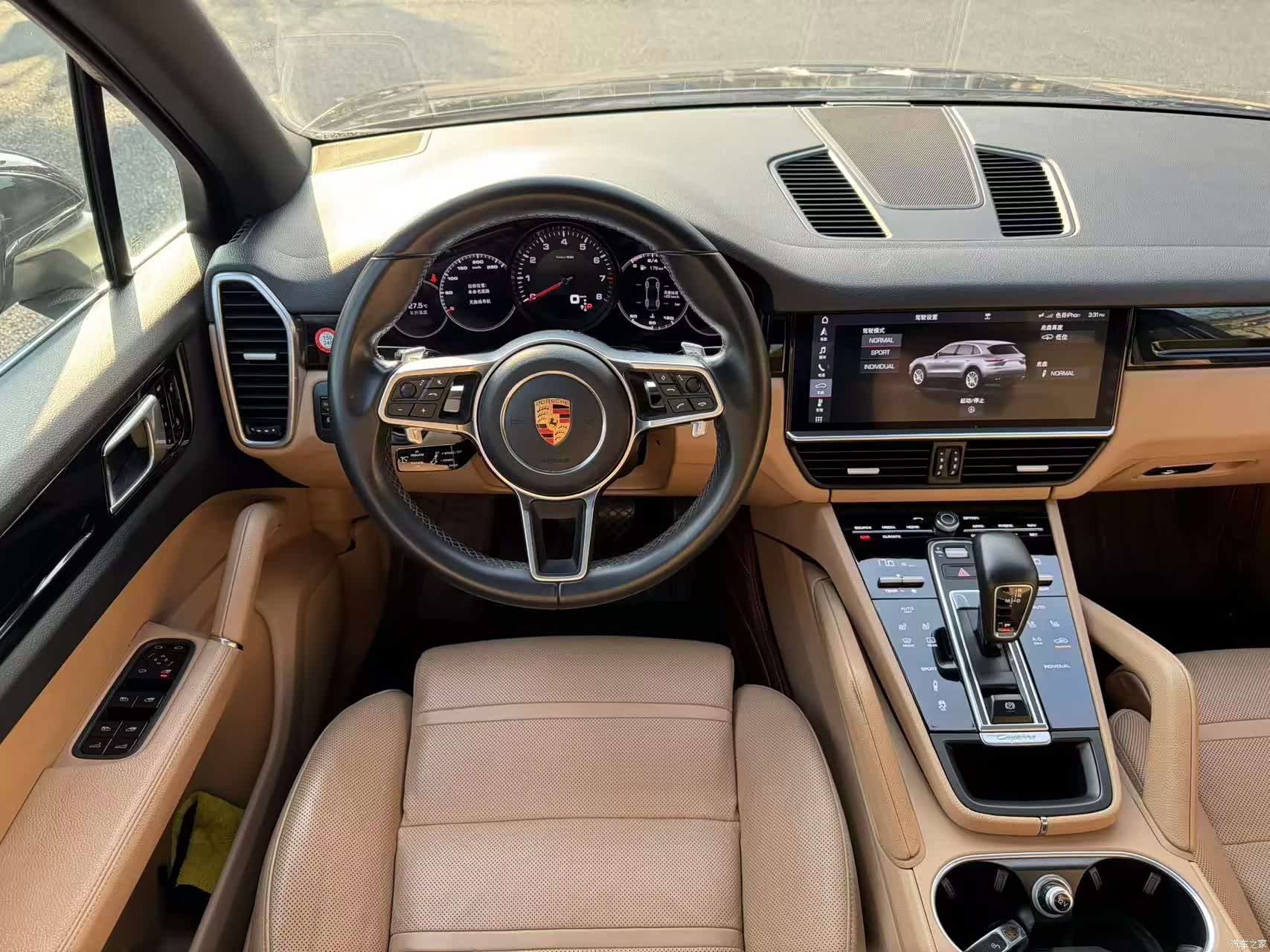 Porsche Cayenne, 2018 9