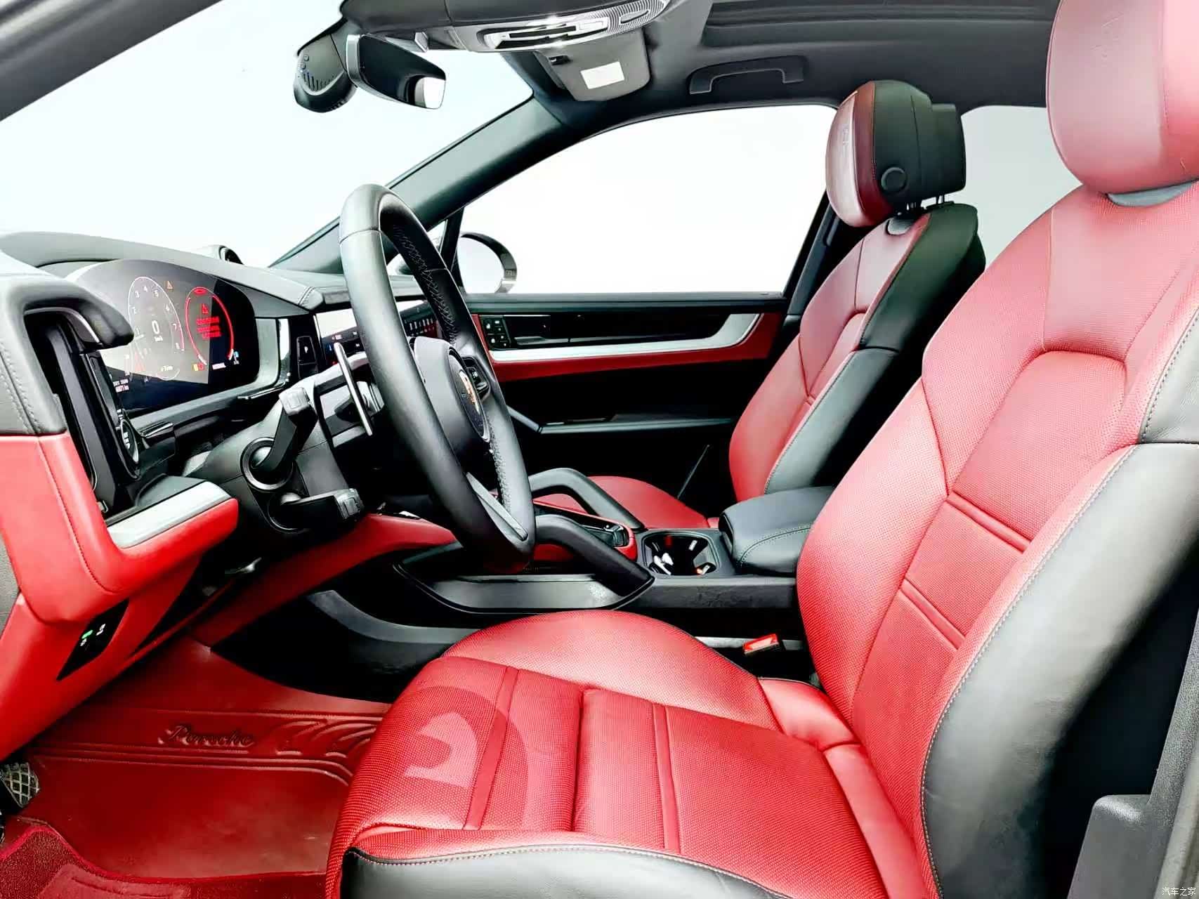 Porsche Cayenne, 2024 13
