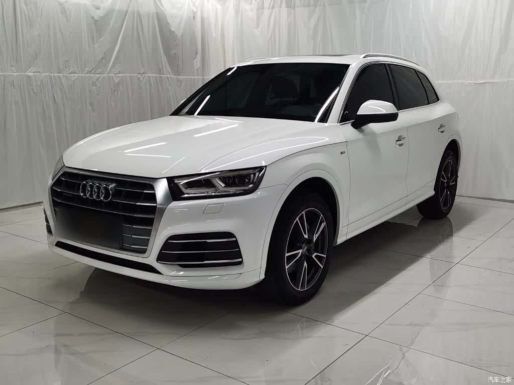 Audi Q5L, 2019 1