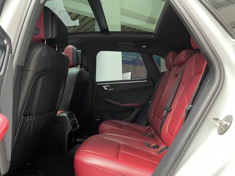 Porsche Macan Porsche Macan
