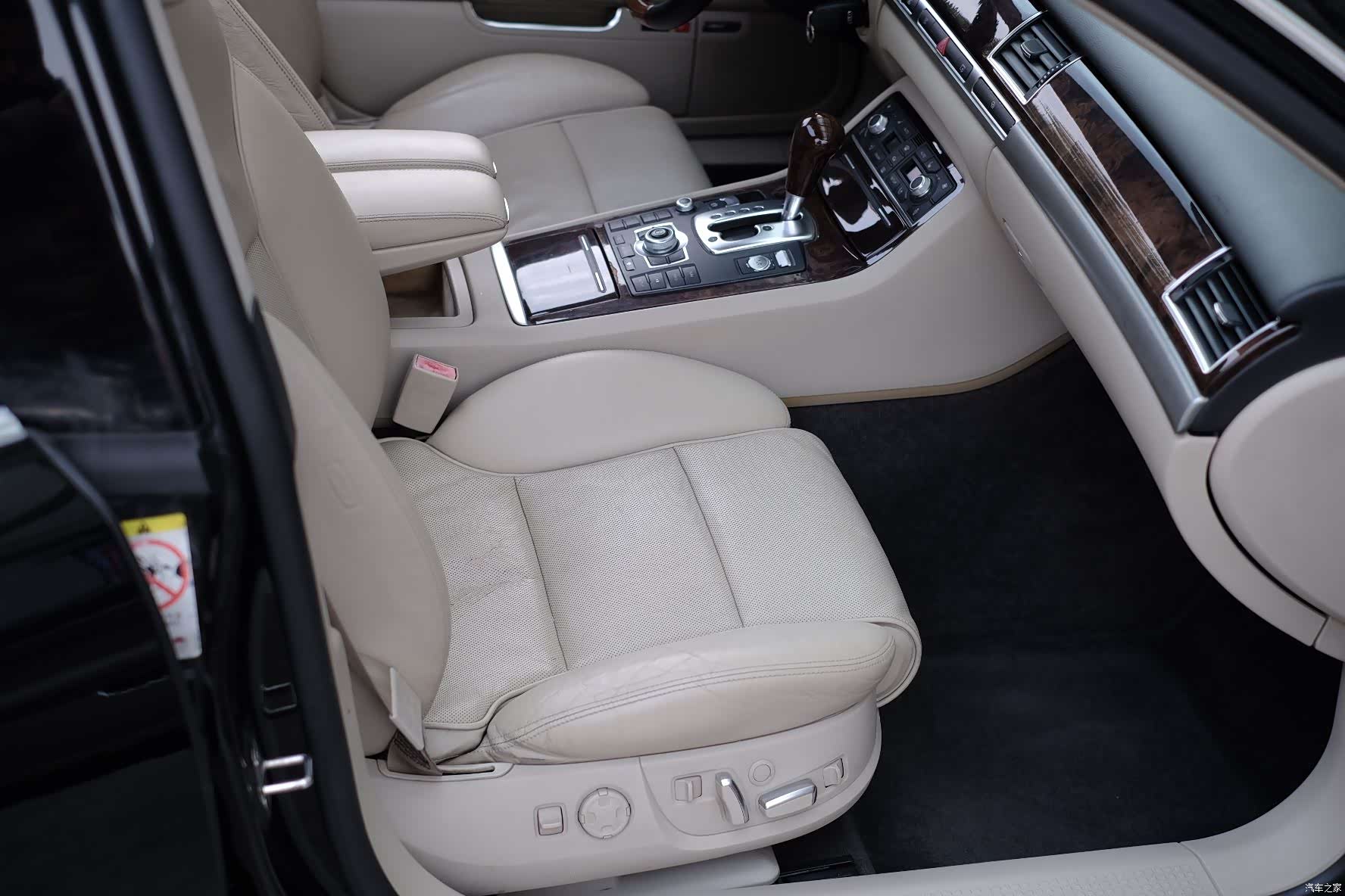 Audi A8L, 2009 54