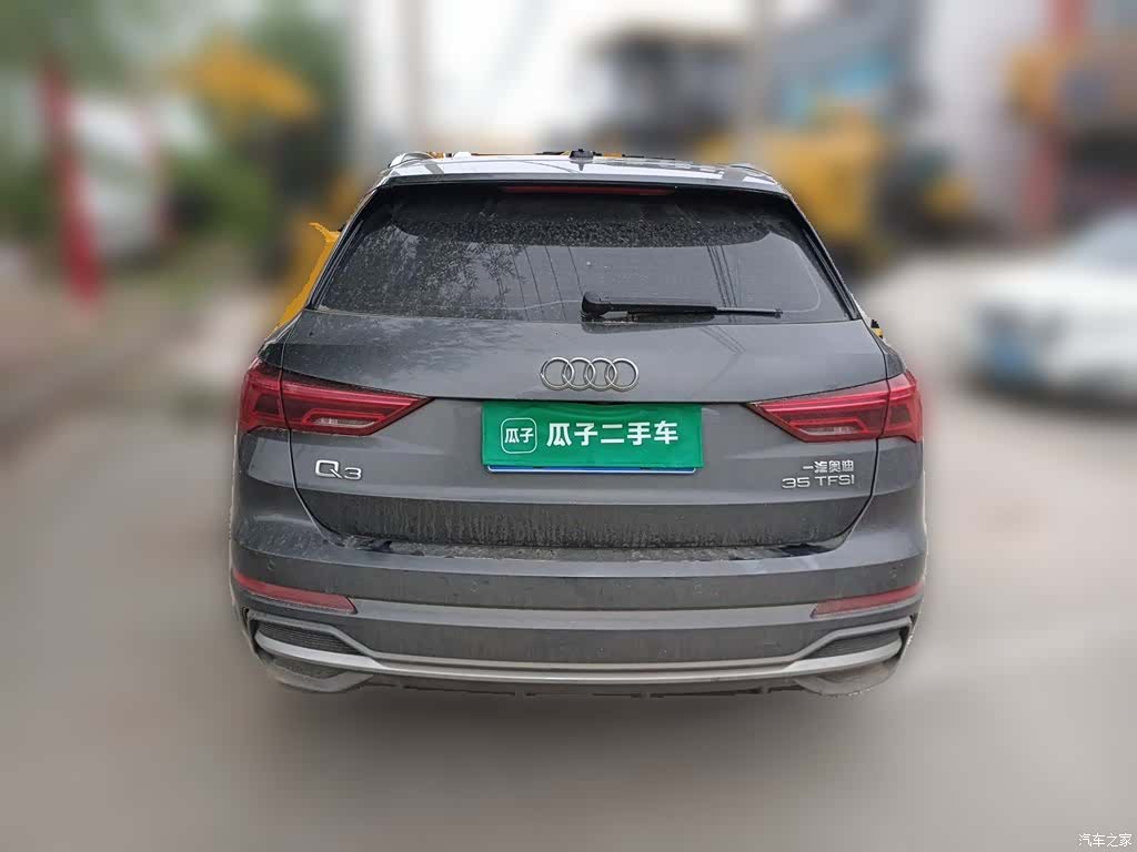 Audi Q3, 2023 4