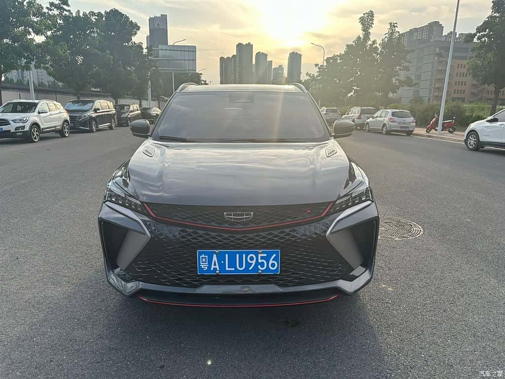 Geely Coolray, 2023 2