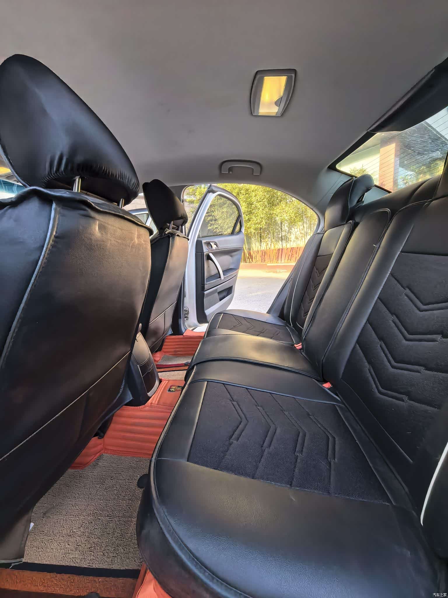 Roewe 550, 2015 12