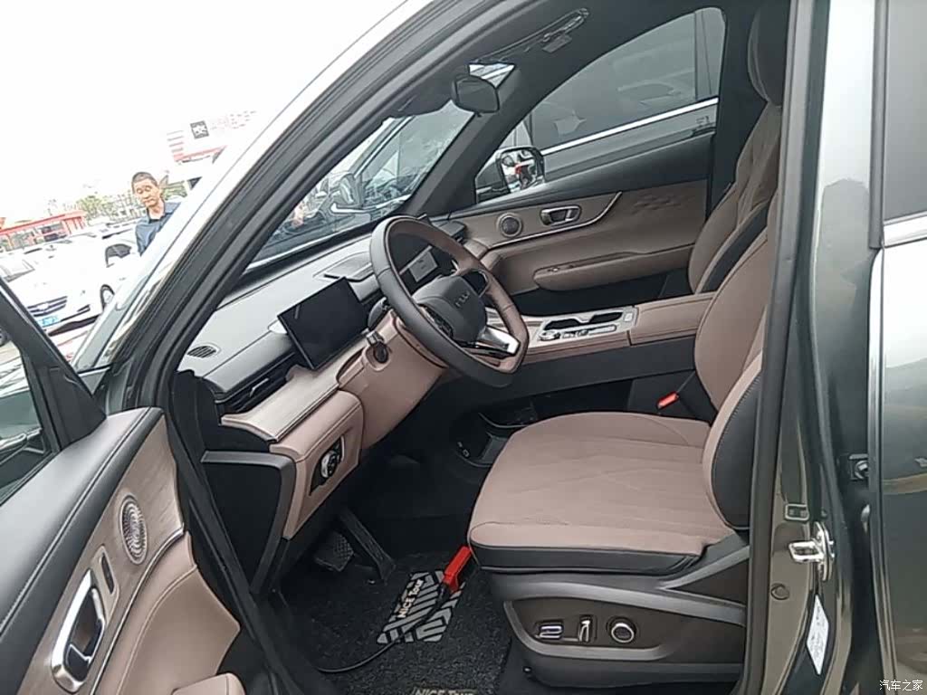 Chery T8, 2025 15